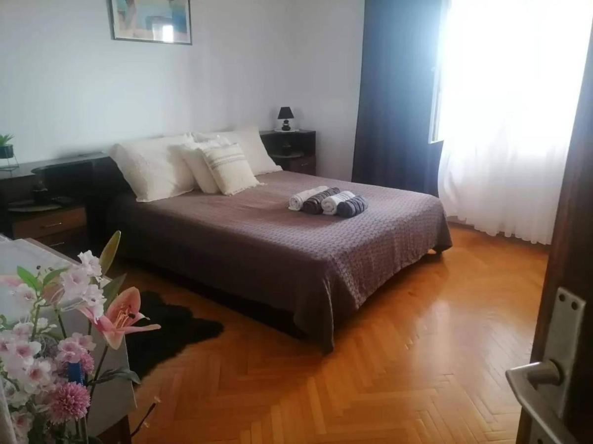 Apartment Lotus Trogir Exteriör bild
