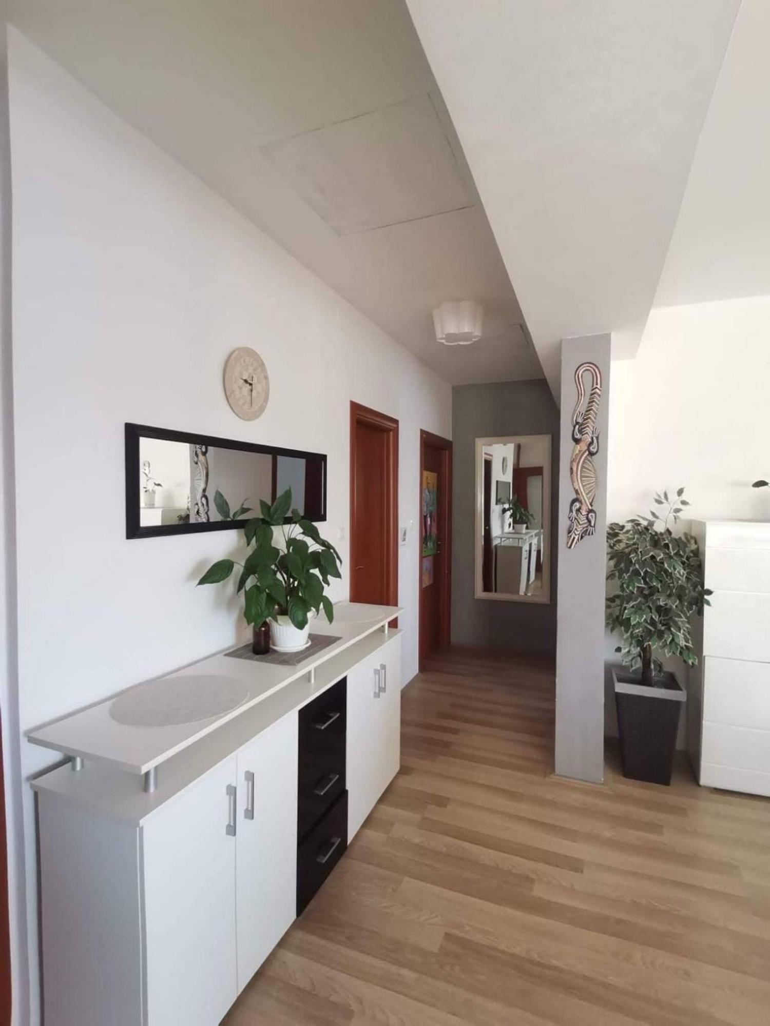 Apartment Lotus Trogir Rum bild